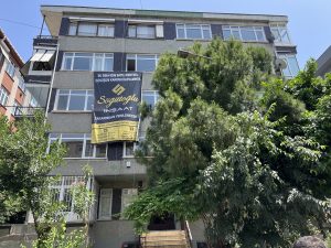 Bakırköy zuhuratbaba mahallesi Türk caddesi no:6